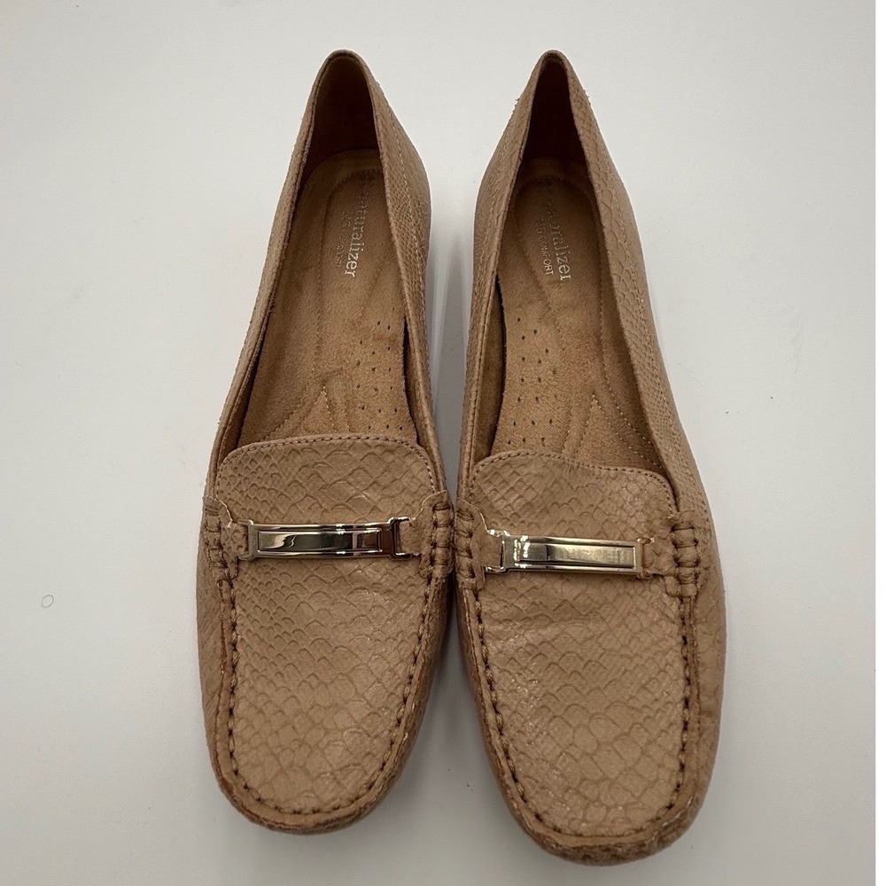 Naturalizer Gadget Tan Snakeskin Embossed Gold Bit Loafers Womens 9.5W Beige